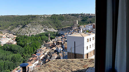 alojamiento en alcala del jucar